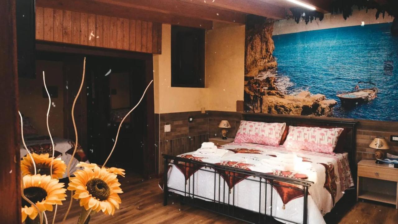 מונטרוני די לצ'ה Villa Girasole מראה חיצוני תמונה
